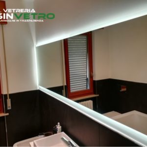 Specchio a LED su MISURA con illuminazione a cornice