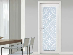 Vetro sabbiato con decoro "Arabesco" su misura per porte interne in legno, alluminio o ferro