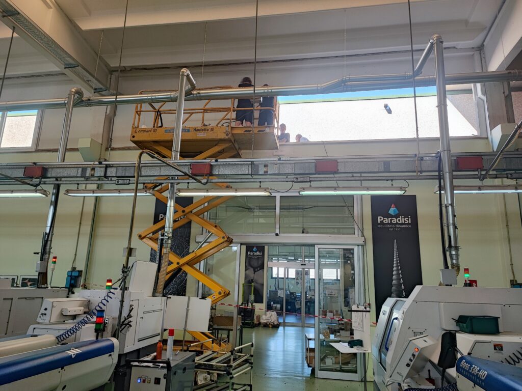 manutenzioni di serramenti su grandi e piccole aziende